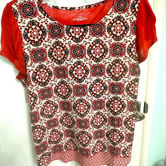 Ann Taylor Brown Orange Geometric Top - Modal, Lyocell size XS - Picture 1 of 7